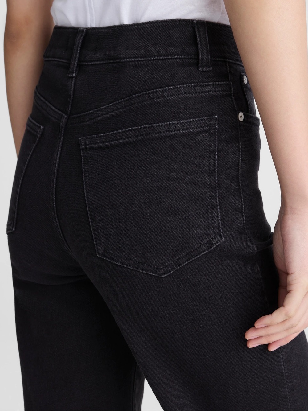Madewell Wide-Leg Jean in Super Stretch 24 P - Picture 5 of 10